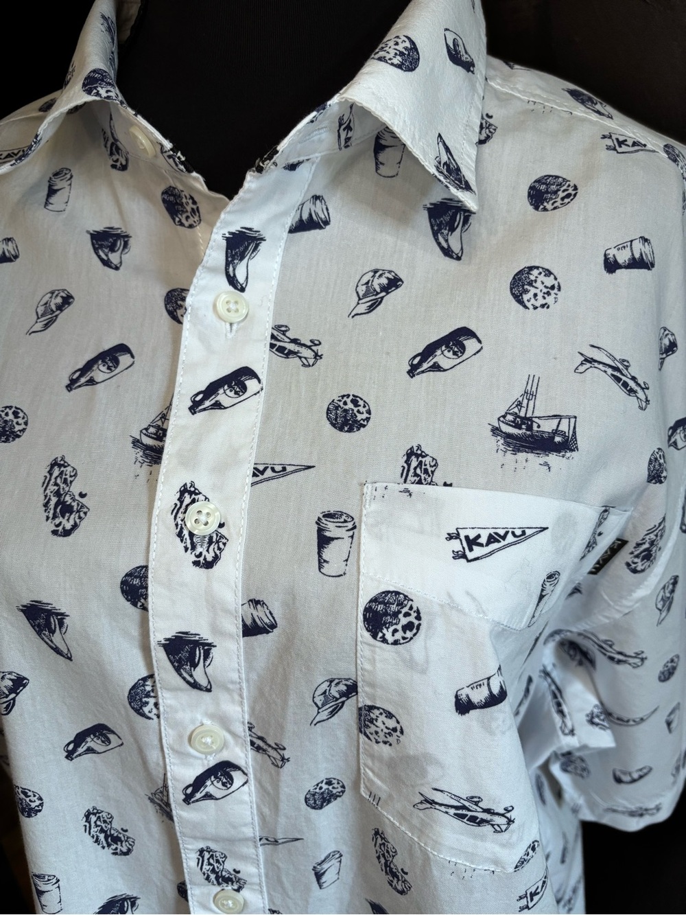 Kavu Navy Blue & White button up shirt , EUC, size Large